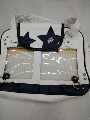 화이트 토트백 덕질 이타백