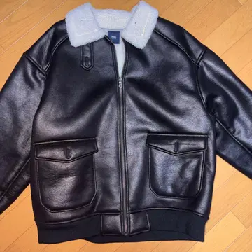 보아 카라 부착 페이크 무스탕 밀리터리 블루종/플라이트 자켓