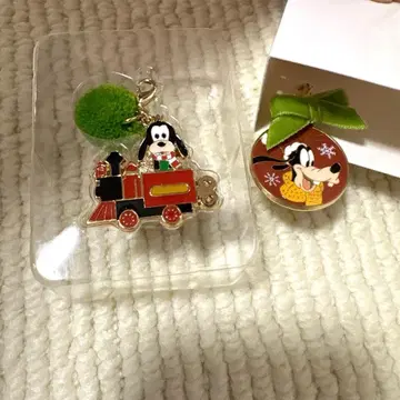 디즈니 리조트 디즈니 크리스마스 구피 참 세트 새상품, 미사용