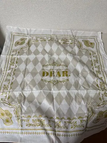 DEAR. 반다나
