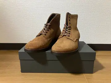 브라운 스웨이드 워크 부츠 하이컷