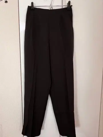 [새상품] CECIL McBEE 허리밴딩 블랙 스트레이트 팬츠 M 사이즈