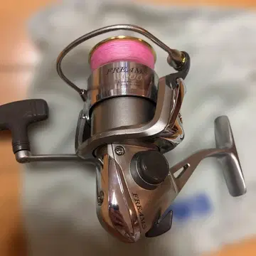 DAIWA FREAMS 3000