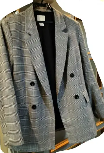 H&M 테일러드 자켓 그레이 계열 체크
