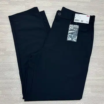 UNIQLO 울트라 스트레치 팬츠 남성용 현행 모델