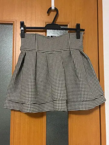 미셸 마카롱 슬림 레그 스커트 하운드투스 체크 패턴 S 사이즈