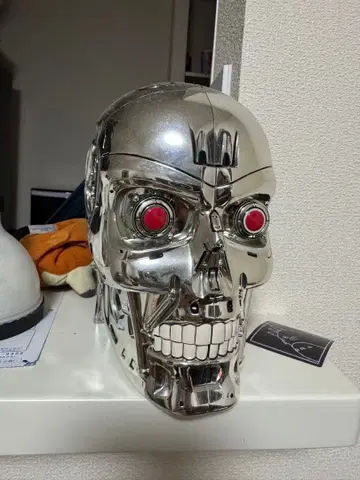 터미네이터 입상 수납함 메탈릭 실버