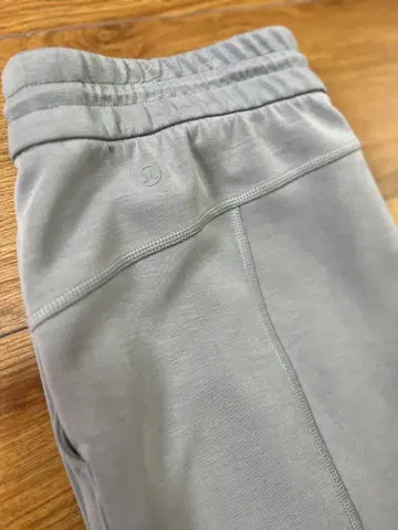 룰루레몬 그레이 팬츠