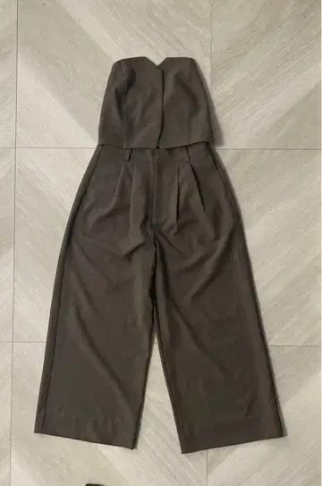 뷔스티에 올인원 브라운 0 라벨 에튀드