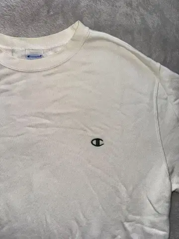 Champion 원포인트 트레이닝복