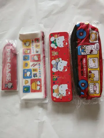 헬로키티 펜 케이스 세트