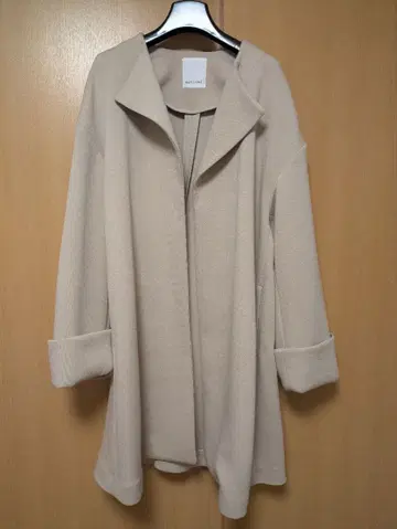 [ 미사용 ] 바빌론 밀크티 베이지 코트