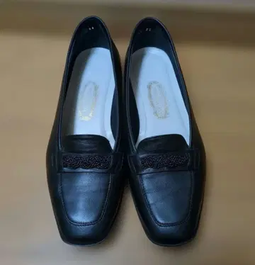 새상품급 긴자 요시노야 블랙 로퍼