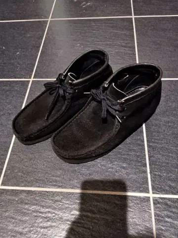 클락스 왈라비 블랙 26cm