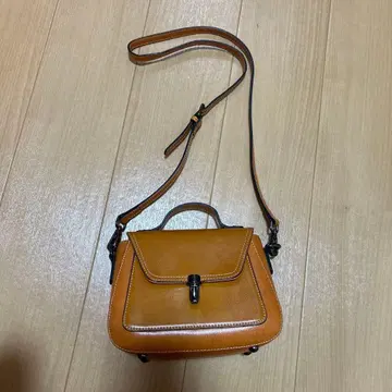 오렌지 숄더백