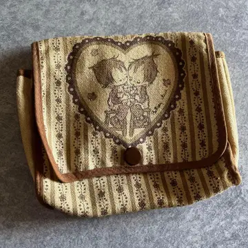 BETSEY CHARMER 산리오 쇼와 레트로 80년대 초레어 파우치