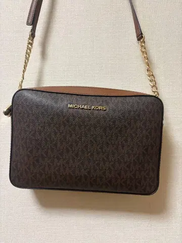 MICHAEL KORS 중형 숄더백