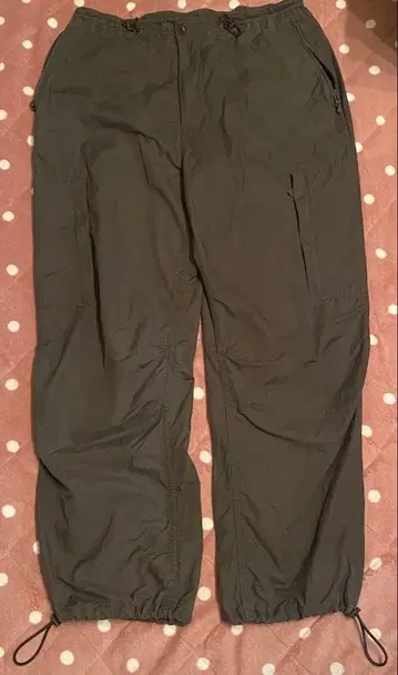 GAP 파라슈트 팬츠 카키 와이드