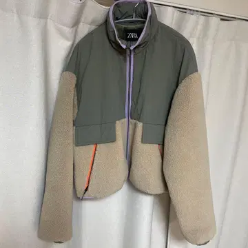 ZARA 플리스 자켓 M 사이즈