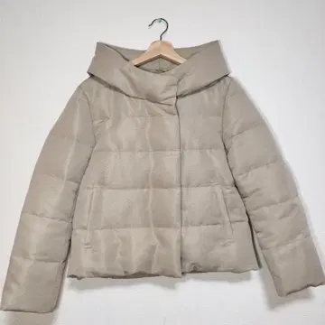 BEAMS HEART / 볼륨 넥 다운 자켓 아이보리 M