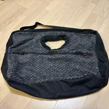 gomme 사선 토트백 블랙/그레이