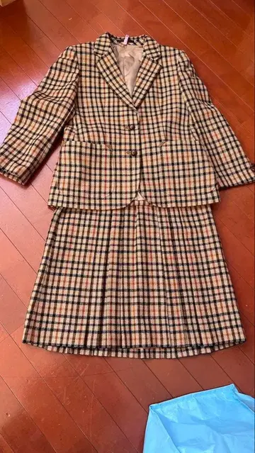 새상품급 DAKS 닥스 셋업 스커트 자켓 체크 브라운