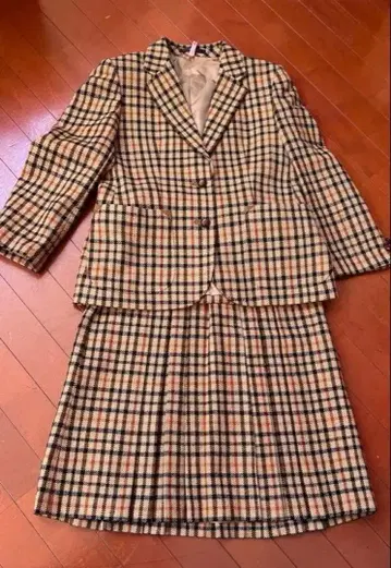 새상품급 DAKS 닥스 셋업 스커트 자켓 체크 브라운