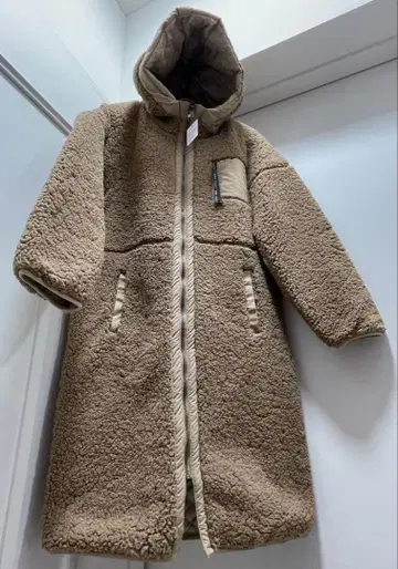 ROXY 미사용 새상품 후드 부착 베이지 롱 보아 자켓 L