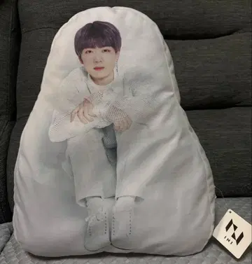 INI 사노 유다이 쿠션