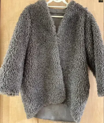 새상품 sans souci +34 푸들 퍼 리버서블 코쿤 코트