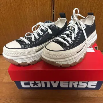 CONVERSE 통굽 스니커즈 블랙