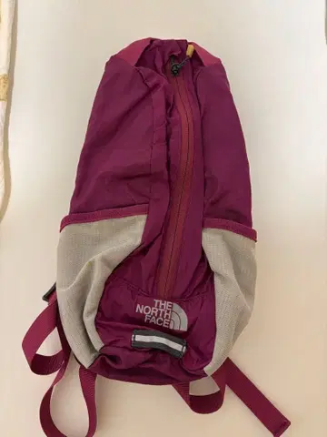 [주말 한정 5000엔] THE NORTH FACE 퍼플 백팩