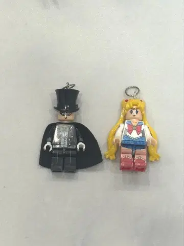 세일러문 턱시도 가면 키링 세트