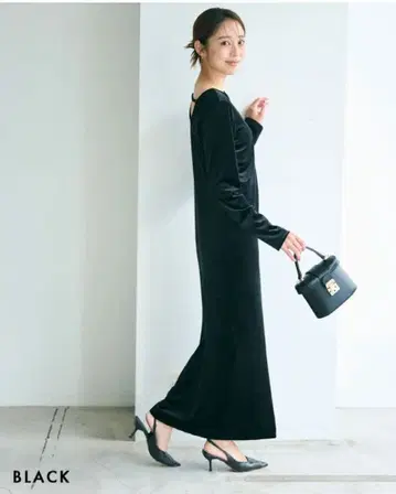 백산 벨로아 맥시 원피스 BASEMENTonline