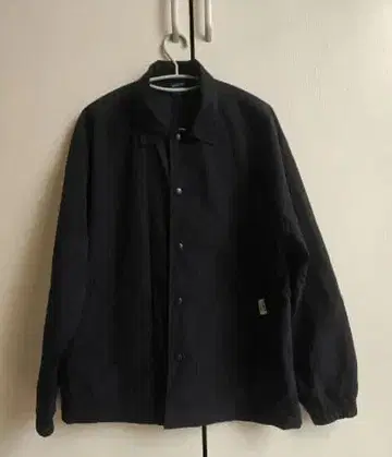 블랙 버튼업 자켓