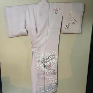 호몬기 옅은 핑크 꽃무늬