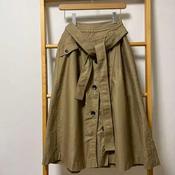 STUDIOUS 트렌치 디테일 플레어 스커트 프리 사이즈