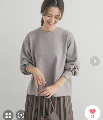 이번 시즌 BACK 링 도트 풀오버