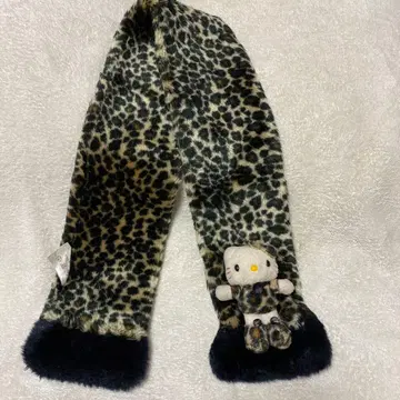 산리오 레오파드 무늬 헬로키티 머플러 레트로