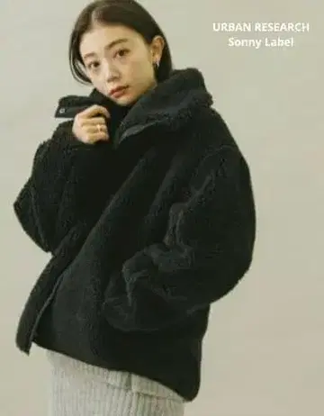 어반 리서치 서니 라벨 스탠드 카라 리버서블 보아 블루종 보아