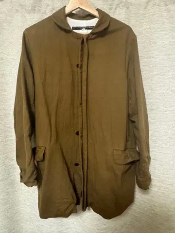 GARMENT REPRODUCTION OF WORKERS COAT