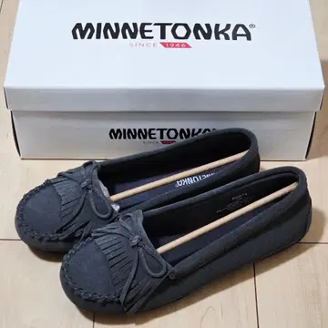 미네통카 MINNETONKA 키르티 KILTY 모카신 그레이 24cm