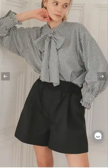 DONOBAN 도노반 턱 플레어 큐롯