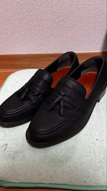 nugu 클래식 태슬 로퍼 26.5 블랙