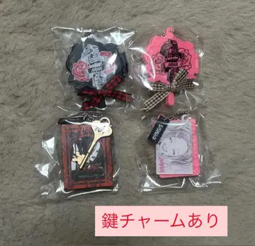 NANA x PASSIONAL LOVER 화장품 가챠 열쇠 참