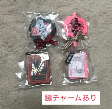 NANA x PASSIONAL LOVER 화장품 가챠 열쇠 참 세트