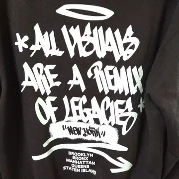 AVIREX 태깅 디자인 후드티