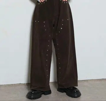 WHO'S WHO gallery 스웨이드 더블니 팬츠 s 사이즈