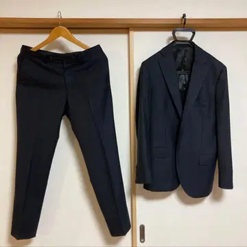 나노 유니버스 컨디션 최상 네이비 수트 고급 울 원단 광택 있음