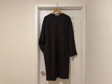 다크 그레이 노카라 롱 코트